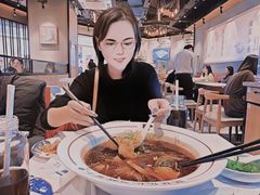 -渝是乎酸菜鱼·川渝小炒(新世界百货望京店)