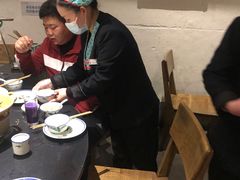 -挂旗柴锅鸡(蚌山区嘉年华店)