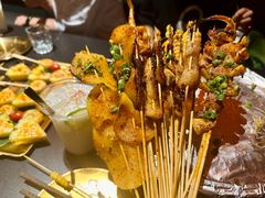 -何师烧烤Pro ·江湖川菜·小龙虾·精酿(太古里旗舰店)