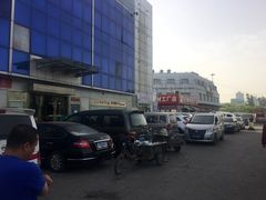 -岳各庄批发市场(西四环中路店)