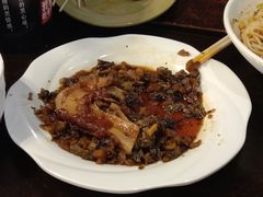 -八一好吃街·高品美食广场