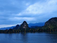 -星湖旅游景区七星岩