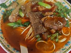 -金杨拉面王小吃面馆·牛三宝面·红烧牛肉粉