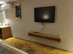 -清水湾酒店(深圳横岗塘坑地铁站店)