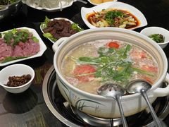 -黔府豆米火锅野菜馆(南马店)