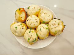 -老西白点心店