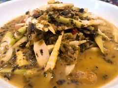 -河畔春天时尚餐厅