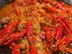 经典蒜香龙虾-红盔甲·小龙虾(长寿路店)