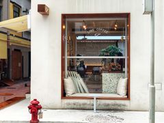 -Line 咖啡(石厦花园店)