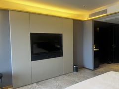 -Ting无边际江景酒店(重庆解放碑云端之眼店)