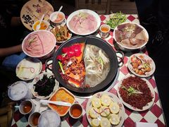 -赵美丽重庆火锅(西安直营总店)