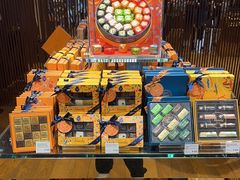 -VENCHI 闻绮(上海佛罗伦萨小镇店)