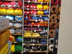-名创优品(山东青岛东方城店)
