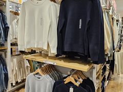 -优衣库(上海虹口龙之梦店)