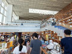 -朵云书院(滴水湖店)