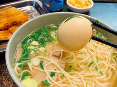 -臻老板牛肉面(光华路SOHO店)