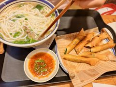 -云阿蛮云南生烫牛肉米线(奉贤路店)