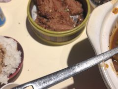 -霄汉牛三鲜湖北砂锅菜(万松园2店)