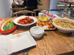 -叶派龙虾•招牌香辣蟹·海鲜(中海国际店)