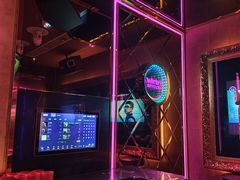 -温莎KTV(珠江路店)