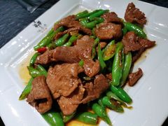 小炒牛肉-臻味小馆融合菜