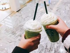 -星巴克臻选(盐城金鹰聚龙湖店)