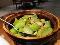 -宴小馆·小海鲜青岛菜(五四广场店)