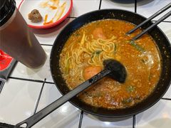 -肥汁米蘭香港米线(长宁来福士店)