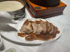 -湖庭壹品鸭王·传统北京烤鸭·别墅私房菜·庭院宵夜(江宁店)