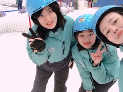 -长沙湘江冰雪世界