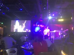 -MARU玛露音乐餐厅(大学路店)