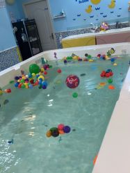 -乐悠游儿童游泳馆(宝安妇幼店)