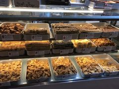 -上海哈尔滨食品厂(合生汇店)