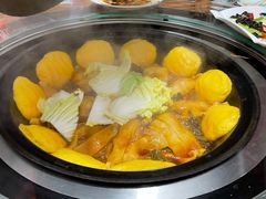 -人民公社铁锅炖·东北菜(卫国道店)