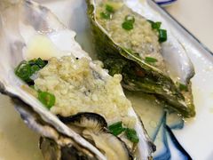 -鑫悦楼煎蟹·16年海鲜大排档