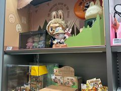 -泡泡玛特POPMART(杭州乐堤港店)