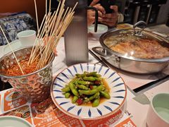 -黄记煌三汁焖锅(新佳丽江汉路店)