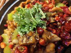 香锅哇哇叫-米店·云南菜(南门店)