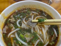 生烫牛肉粉-王记生烫牛杂面馆(兰陵路店)