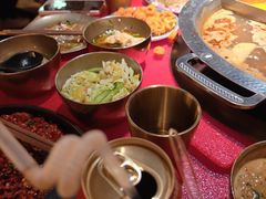 -晓宇重庆火锅(西安荟聚店)