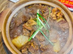-阿润打边炉·鲜切鸡煲(华漕店)