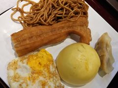 -宏状元现熬粥·京味菜(黄寺大街店)