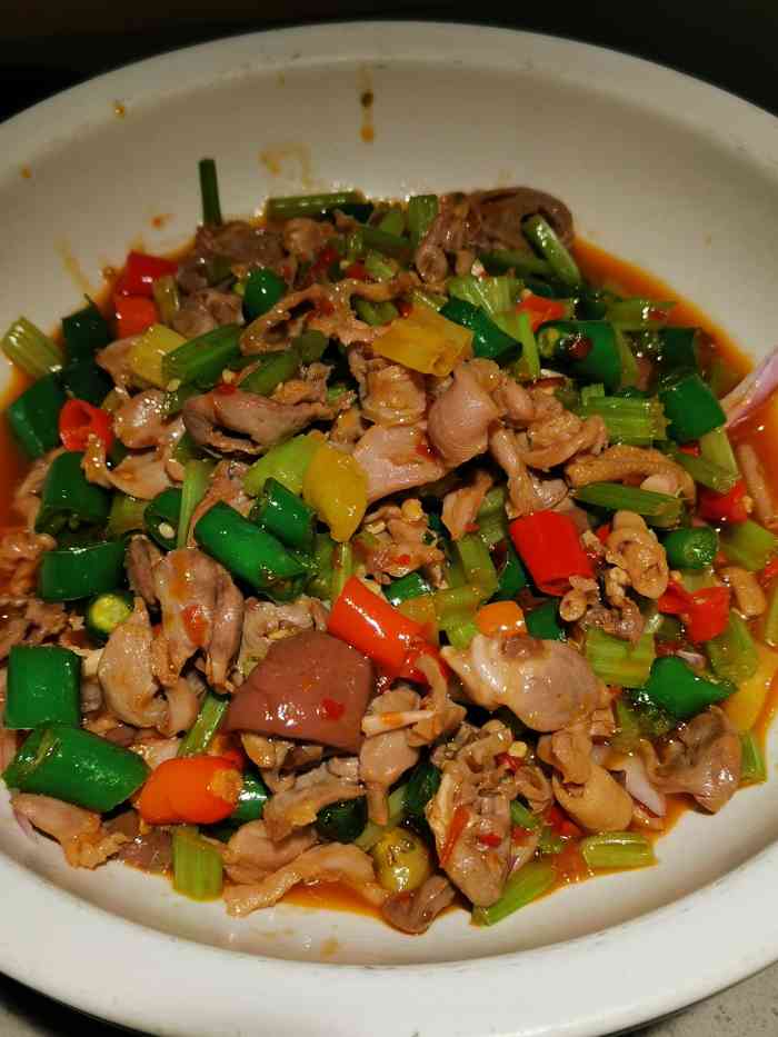 茅庐川菜(恒隆广场店)-"去之前本来还担心太辣吃不惯,但是口味选择.