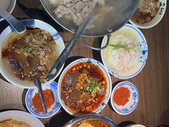 -肖四女乐山跷脚牛肉(南汇大学城生活广场店)