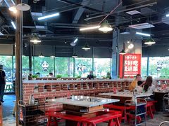 大堂-憨铁匠老火锅(龙岗万科里店)