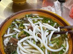 -花溪牛肉粉(八鸽岩店)