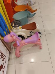 -孩子王(綦江万达店)