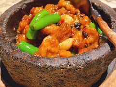 石锅杭椒牛蛙-桂满陇-西湖船宴(西单大悦城店)