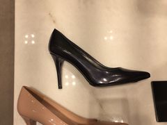 -STUART WEITZMAN(静安嘉里中心店)