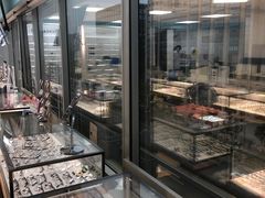 -优视觉视光中心•青少年近视防控(新世界中心写字楼店)